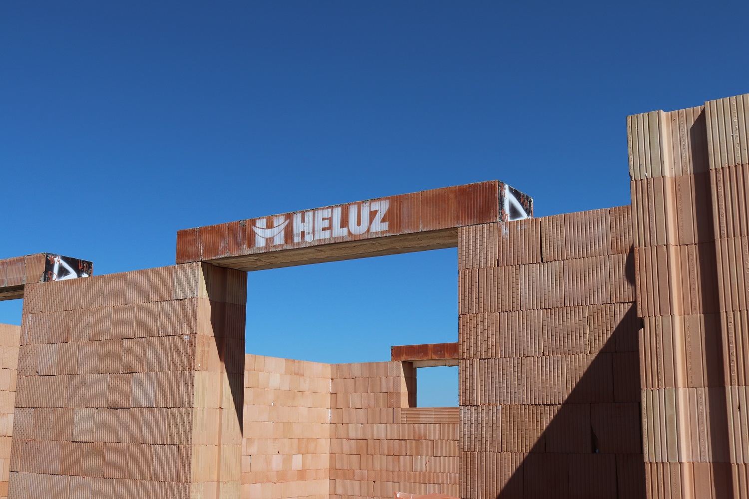 Heluz family