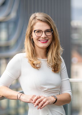 Rubriciusova Anna Vyrez Small