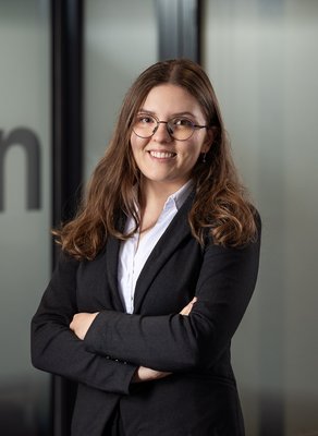 Peniakova Viktoria Vyrez Small