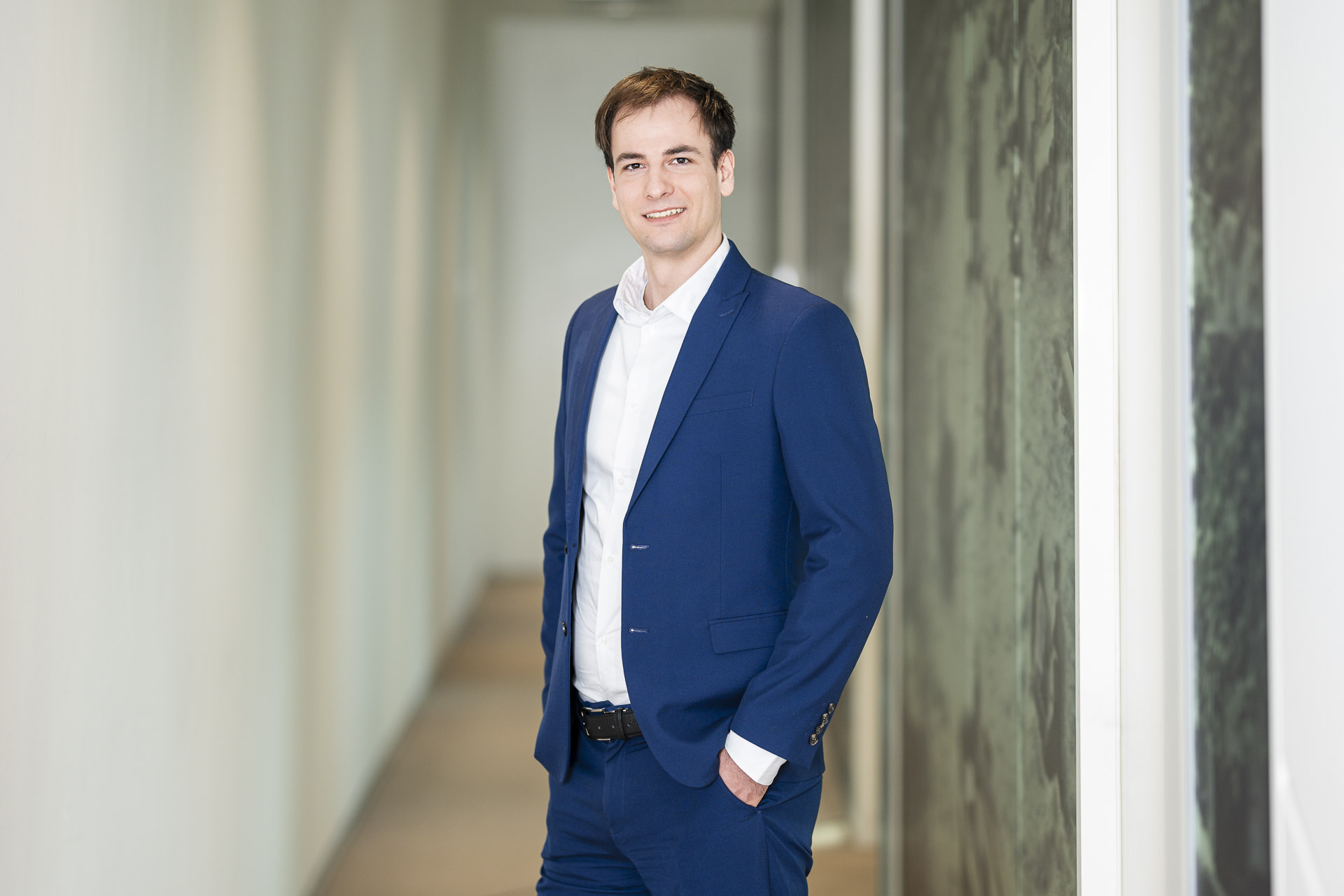 Zrubek Adam polocelek small